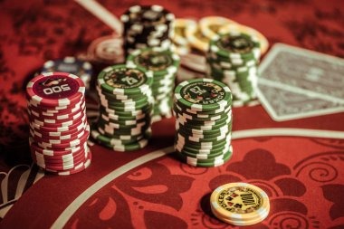 Live dealer blackjack table with multi-camera view on mobile